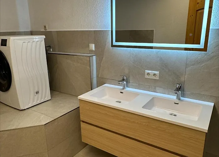 Deluxe Bader アパート